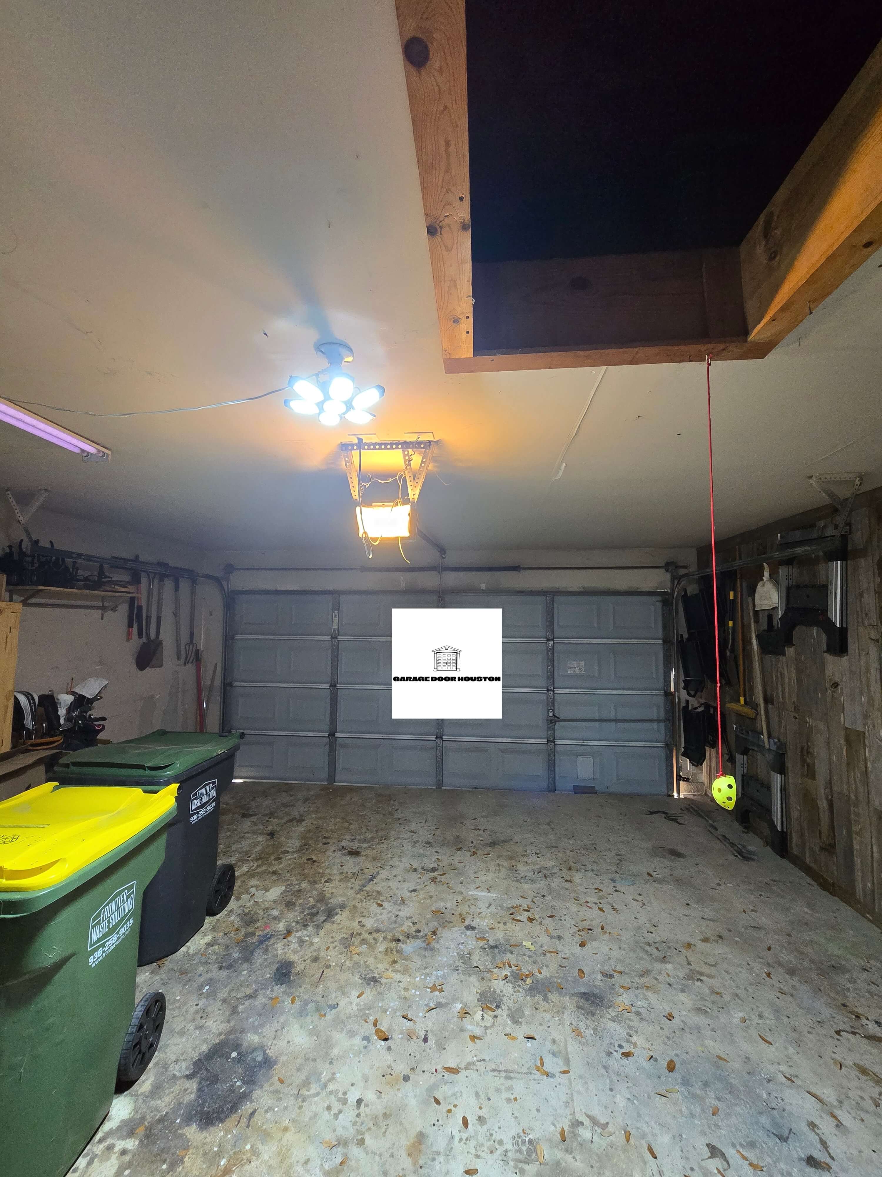 one-layer-garage-door-repair